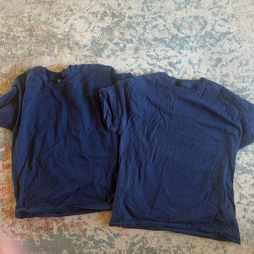 Hanes t-shirts